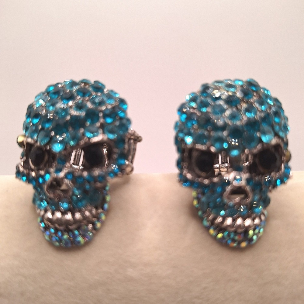 Skelton Shimmer skull rings jaws move blue crystals adjustable Halloween